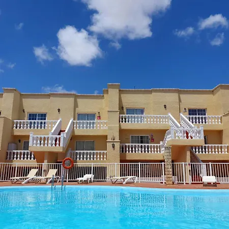 'casa Ideal' A22 - Arenas Complex Apartment *